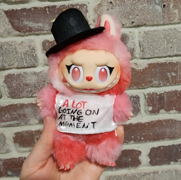 Pop Mart Custom Red Eras Tour Labubu - Picture 5 of 12